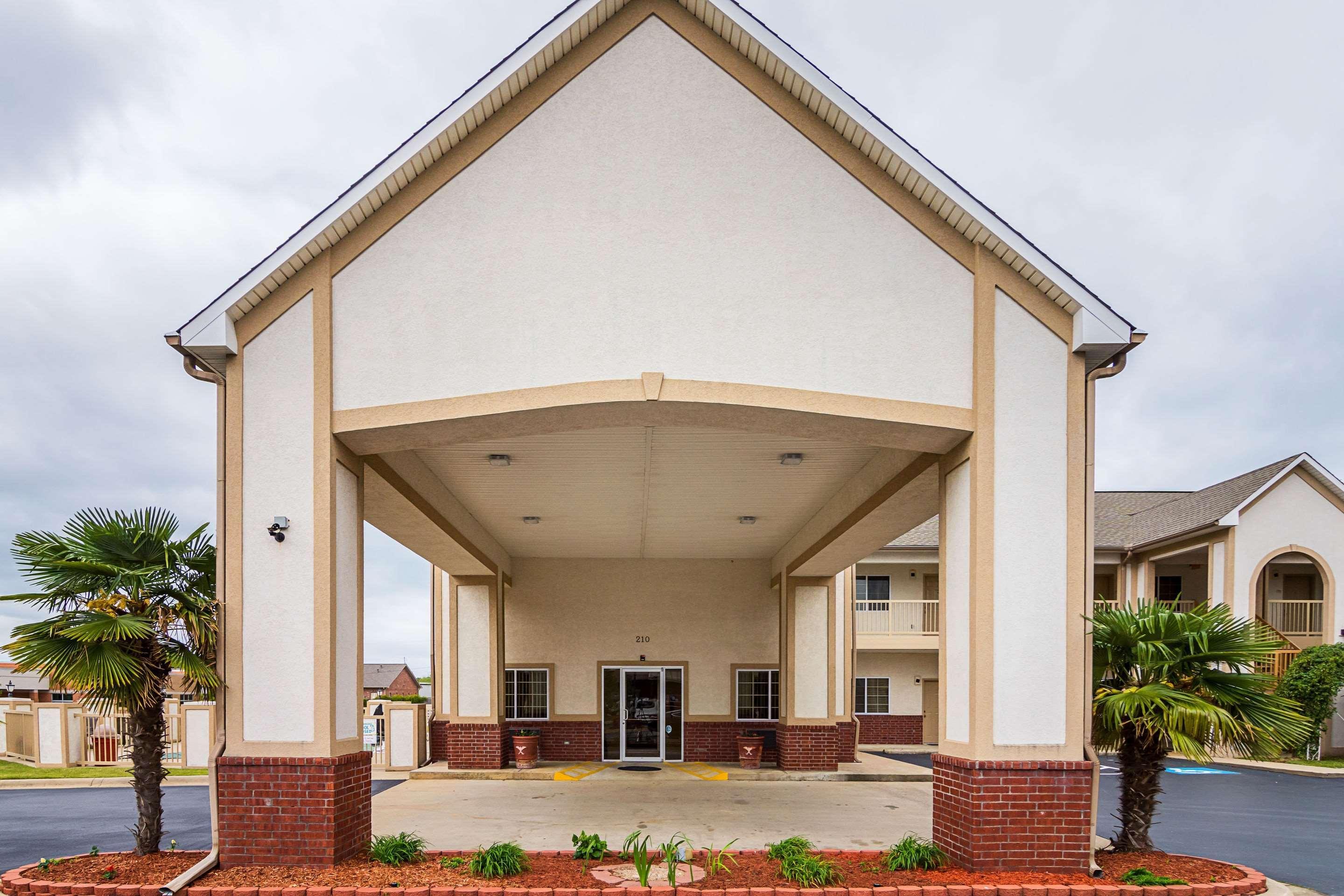 Econo Lodge Inn & Suites Bryant Exterior foto