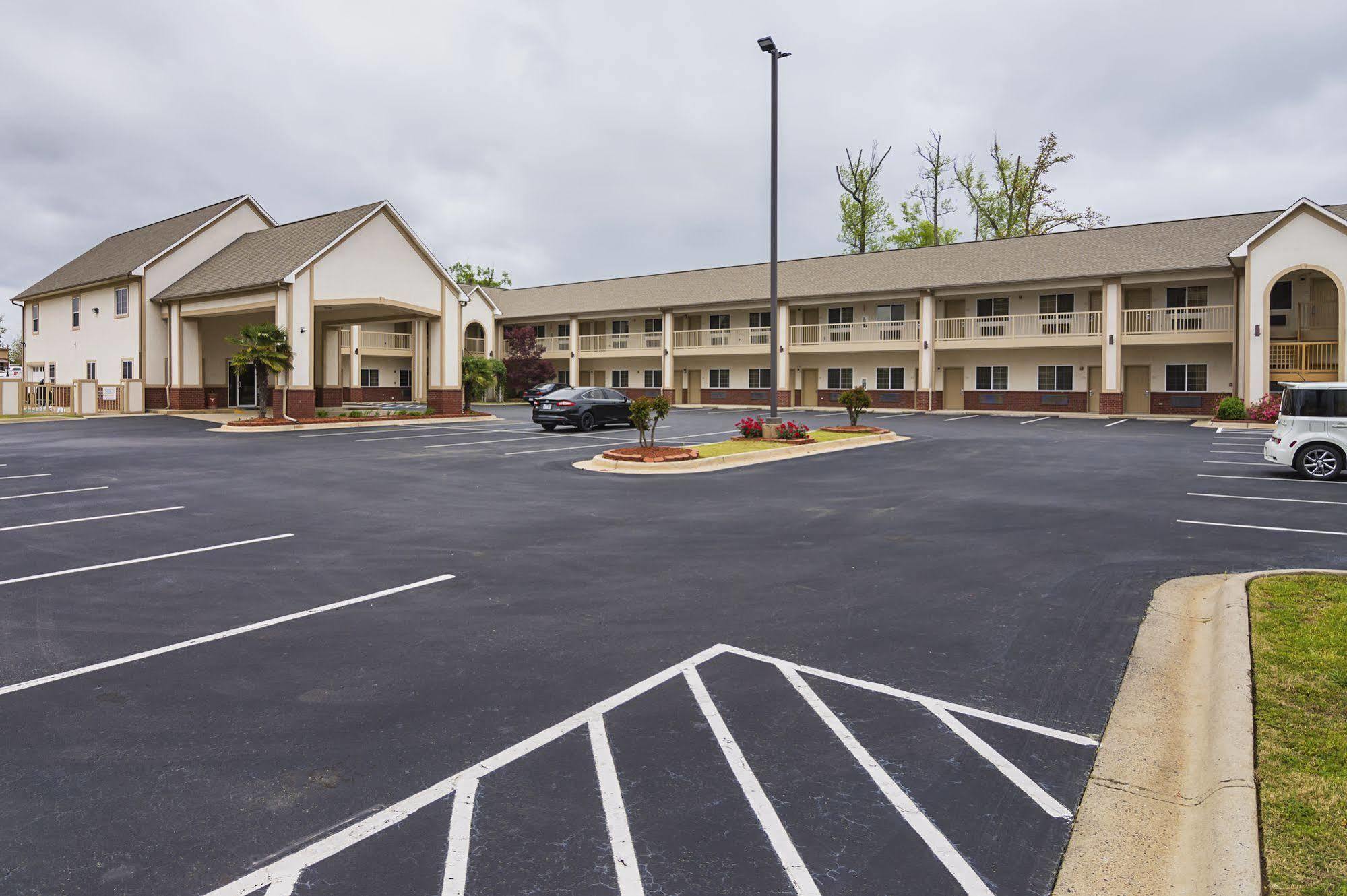 Econo Lodge Inn & Suites Bryant Exterior foto